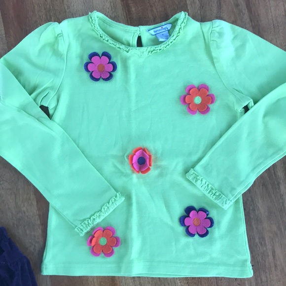 Hartstrings Outfit - Picture 3 of 5